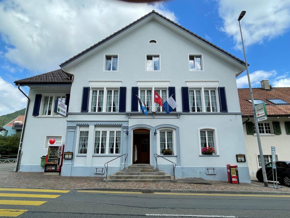 Speiserestaurant Traube Kuttigen Exteriér fotografie